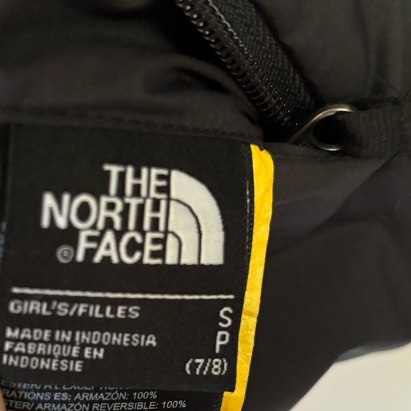 North Face Girls' Reversible Mossbud Swirl Jacket 7/8 - Picture 7 of 7